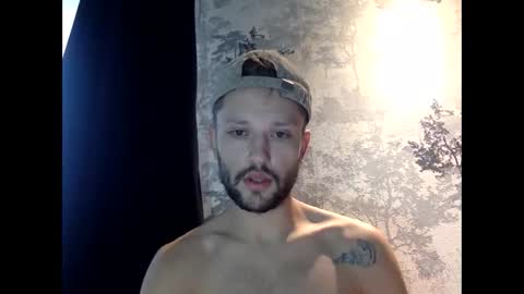 Snapshot of 777kriss chatting on 5, 11, 2025 Kriss online show from 5, 11, 2025