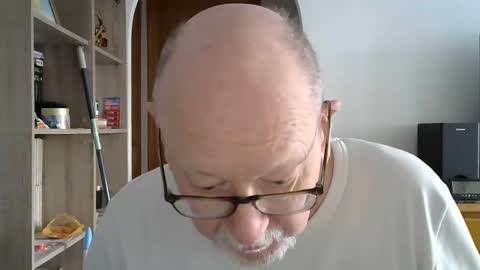  Papi  online show from 16, 1, 2025