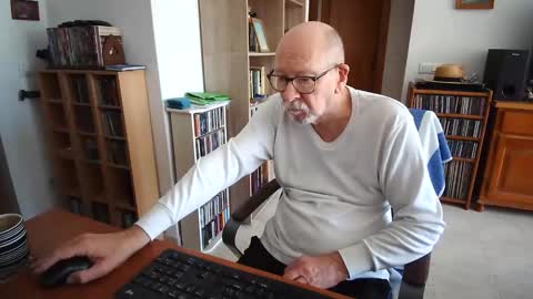  Papi  online show from 16, 4, 2026