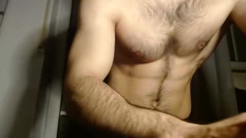 Snapshot of 8000zuerich chatting on 4, 4, 2026 Nicolas online show from 4, 4, 2026