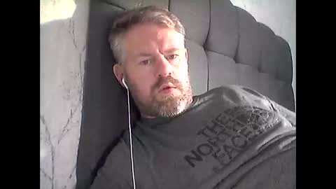 Snapshot of 81jonnyx chatting on 4, 12, 2024 81jonnyx online show from 4, 12, 2024