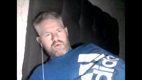 Snapshot of 81jonnyx chatting on 12, 12, 2024 81jonnyx online show from 12, 12, 2024
