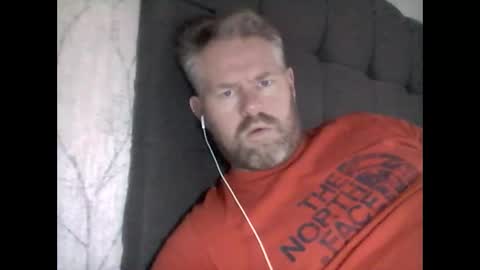 Snapshot of 81jonnyx chatting on 27, 12, 2024 81jonnyx online show from 27, 12, 2024