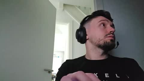 Snapshot of 8inchdude93 chatting on 16, 3, 2026 8inchdude93 online show from 16, 3, 2026