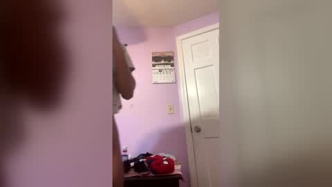 8incherebk online show from 18, 4, 2026