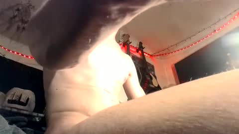 Snapshot of 8inches4you2 chatting on 16, 11, 2025 8inches4you2 online show from 16, 11, 2025