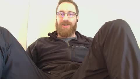 Snapshot of 8inchesandsomeholes chatting on 12, 3, 2026 8InchesAndSomeHoles online show from 12, 3, 2026