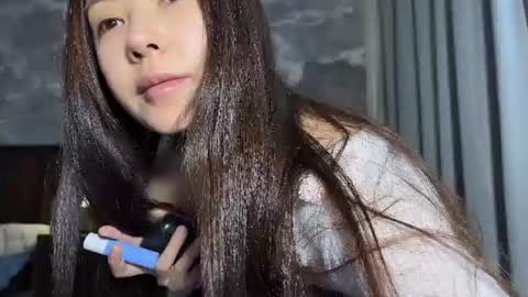 Snapshot of 9567gigi chatting on 12, 6, 2026 lily online show from 12, 6, 2026
