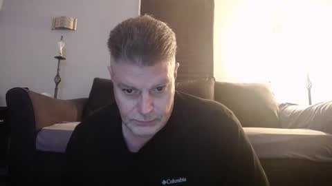 Snapshot of 989guy chatting on 15, 1, 2026 989guy online show from 15, 1, 2026