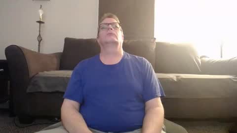 Snapshot of 989guy chatting on 29, 4, 2026 989guy online show from 29, 4, 2026