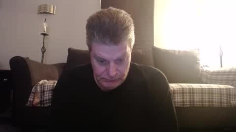 Snapshot of 989guy chatting on 16, 5, 2026 989guy online show from 16, 5, 2026