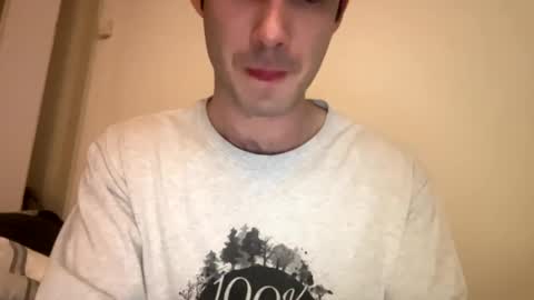 Snapshot of 9thislandd chatting on 8, 1, 2025 9thislandd online show from 8, 1, 2025