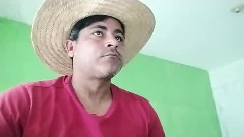 Snapshot of 9vinhocamshow chatting on 29, 12, 2024 9vinhocamshow online show from 29, 12, 2024