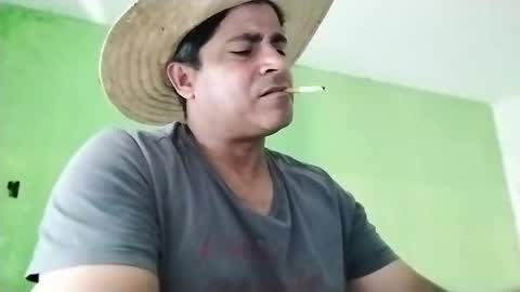 Snapshot of 9vinhocamshow chatting on 30, 12, 2024 9vinhocamshow online show from 30, 12, 2024