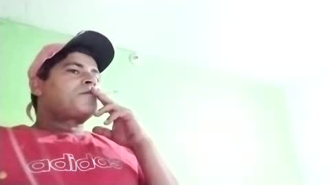 Snapshot of 9vinhocamshow chatting on 1, 1, 2025 9vinhocamshow online show from 1, 1, 2025