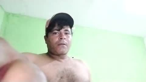 Snapshot of 9vinhocamshow chatting on 6, 1, 2025 9vinhocamshow online show from 6, 1, 2025