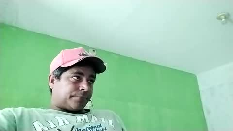 Snapshot of 9vinhocamshow chatting on 9, 1, 2025 9vinhocamshow online show from 9, 1, 2025