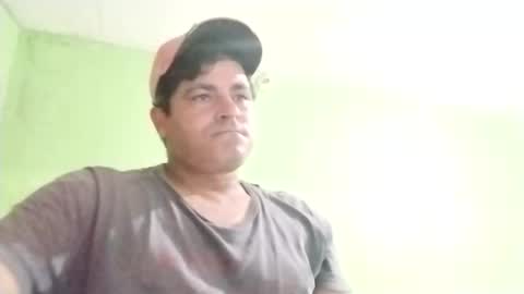 Snapshot of 9vinhocamshow chatting on 12, 1, 2025 9vinhocamshow online show from 12, 1, 2025