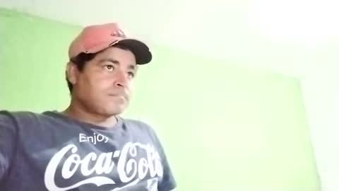 Snapshot of 9vinhocamshow chatting on 15, 1, 2025 9vinhocamshow online show from 15, 1, 2025