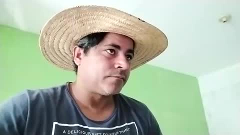 Snapshot of 9vinhocamshow chatting on 18, 1, 2025 9vinhocamshow online show from 18, 1, 2025