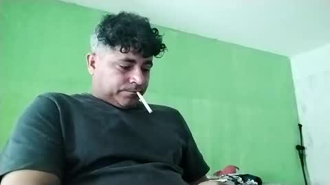 Snapshot of 9vinhocamshow chatting on 28, 1, 2025 9vinhocamshow online show from 28, 1, 2025