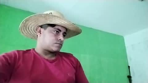 Snapshot of 9vinhocamshow chatting on 5, 2, 2025 9vinhocamshow online show from 5, 2, 2025