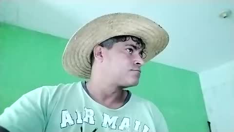 Snapshot of 9vinhocamshow chatting on 7, 2, 2025 9vinhocamshow online show from 7, 2, 2025