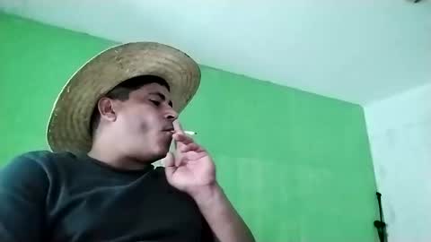 Snapshot of 9vinhocamshow chatting on 9, 2, 2025 9vinhocamshow online show from 9, 2, 2025