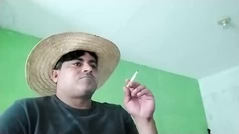 Snapshot of 9vinhocamshow chatting on 13, 2, 2025 9vinhocamshow online show from 13, 2, 2025