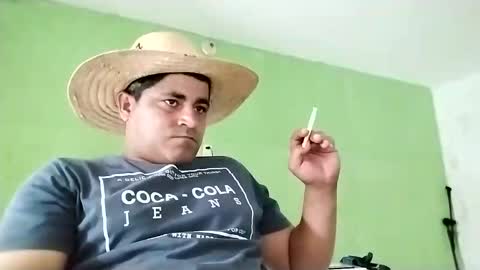 Snapshot of 9vinhocamshow chatting on 20, 2, 2025 9vinhocamshow online show from 20, 2, 2025