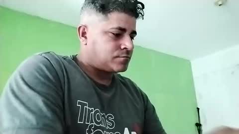 Snapshot of 9vinhocamshow chatting on 22, 2, 2025 9vinhocamshow online show from 22, 2, 2025