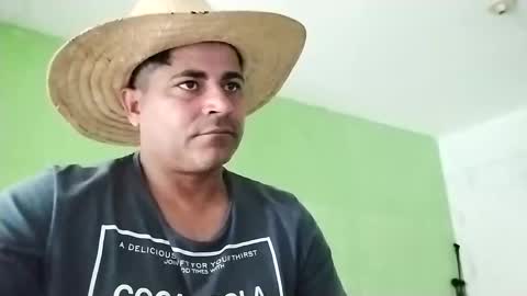 Snapshot of 9vinhocamshow chatting on 27, 2, 2025 9vinhocamshow online show from 27, 2, 2025