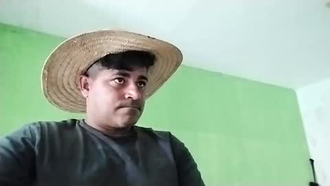 Snapshot of 9vinhocamshow chatting on 27, 2, 2025 9vinhocamshow online show from 27, 2, 2025