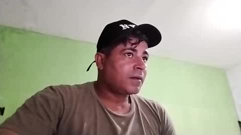 Snapshot of 9vinhocamshow chatting on 3, 3, 2025 9vinhocamshow online show from 3, 3, 2025