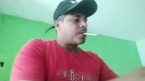 Snapshot of 9vinhocamshow chatting on 11, 3, 2025 9vinhocamshow online show from 11, 3, 2025