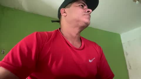 Snapshot of 9vinhocamshow chatting on 10, 9, 2025 9vinhocamshow online show from 10, 9, 2025