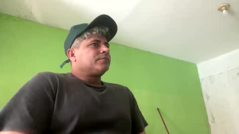 Snapshot of 9vinhocamshow chatting on 12, 9, 2025 9vinhocamshow online show from 12, 9, 2025