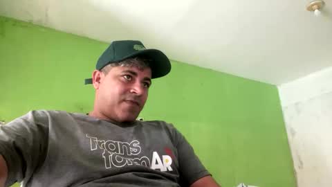 Snapshot of 9vinhocamshow chatting on 13, 9, 2025 9vinhocamshow online show from 13, 9, 2025