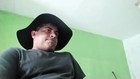 Snapshot of 9vinhocamshow chatting on 20, 9, 2025 9vinhocamshow online show from 20, 9, 2025