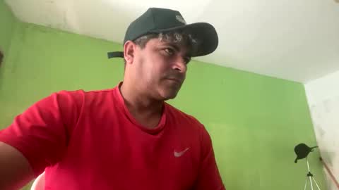 Snapshot of 9vinhocamshow chatting on 27, 9, 2025 9vinhocamshow online show from 27, 9, 2025