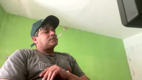 Snapshot of 9vinhocamshow chatting on 7, 10, 2025 9vinhocamshow online show from 7, 10, 2025