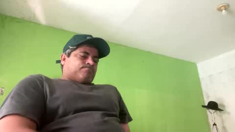 Snapshot of 9vinhocamshow chatting on 25, 10, 2025 9vinhocamshow online show from 25, 10, 2025