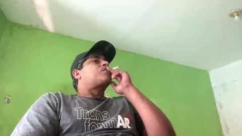 Snapshot of 9vinhocamshow chatting on 29, 10, 2025 9vinhocamshow online show from 29, 10, 2025