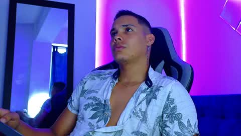 Snapshot of _0324 chatting on 15, 4, 2026 rick online show from 15, 4, 2026