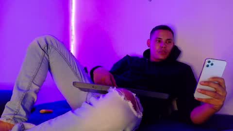 Snapshot of _0324 chatting on 26, 4, 2026 rick online show from 26, 4, 2026