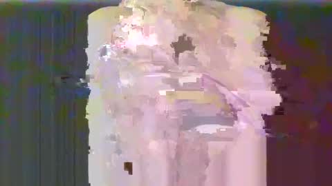 Snapshot of _a00_ chatting on 11, 11, 2025 _a00_ online show from 11, 11, 2025