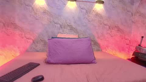  abby rouss online show from 31, 10, 2025