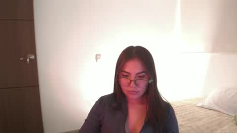 Snapshot of _abbyyyy_ chatting on 7, 1, 2026 abby 3 online show from 7, 1, 2026