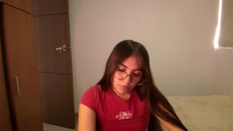 Snapshot of _abbyyyy_ chatting on 24, 3, 2026 abby 3 online show from 24, 3, 2026