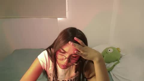 Snapshot of _abbyyyy_ chatting on 8, 4, 2026 abby 3 online show from 8, 4, 2026